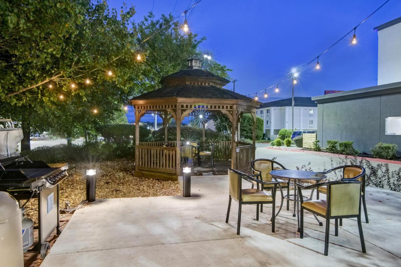 Holiday Inn Express & Suites Longview North By Ihg Exterior foto